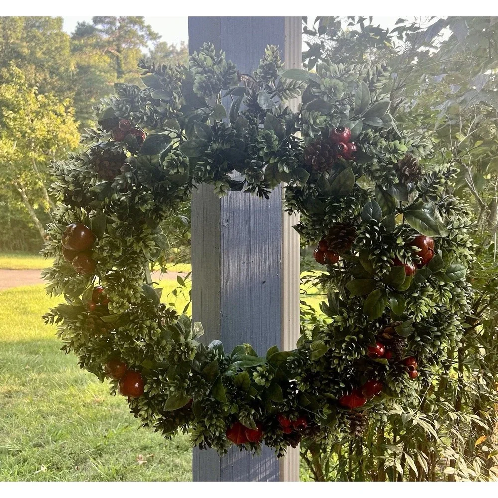 Vintage Plastic Fall/Christmas Door Wreath‎ Large 26